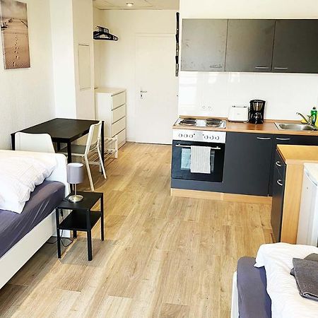 Perfekt Fuer Monteure & Geschaeftsreisende In Bitterfeld, Naehe Chemiepark & Industriegebiet Apartment Екстериор снимка